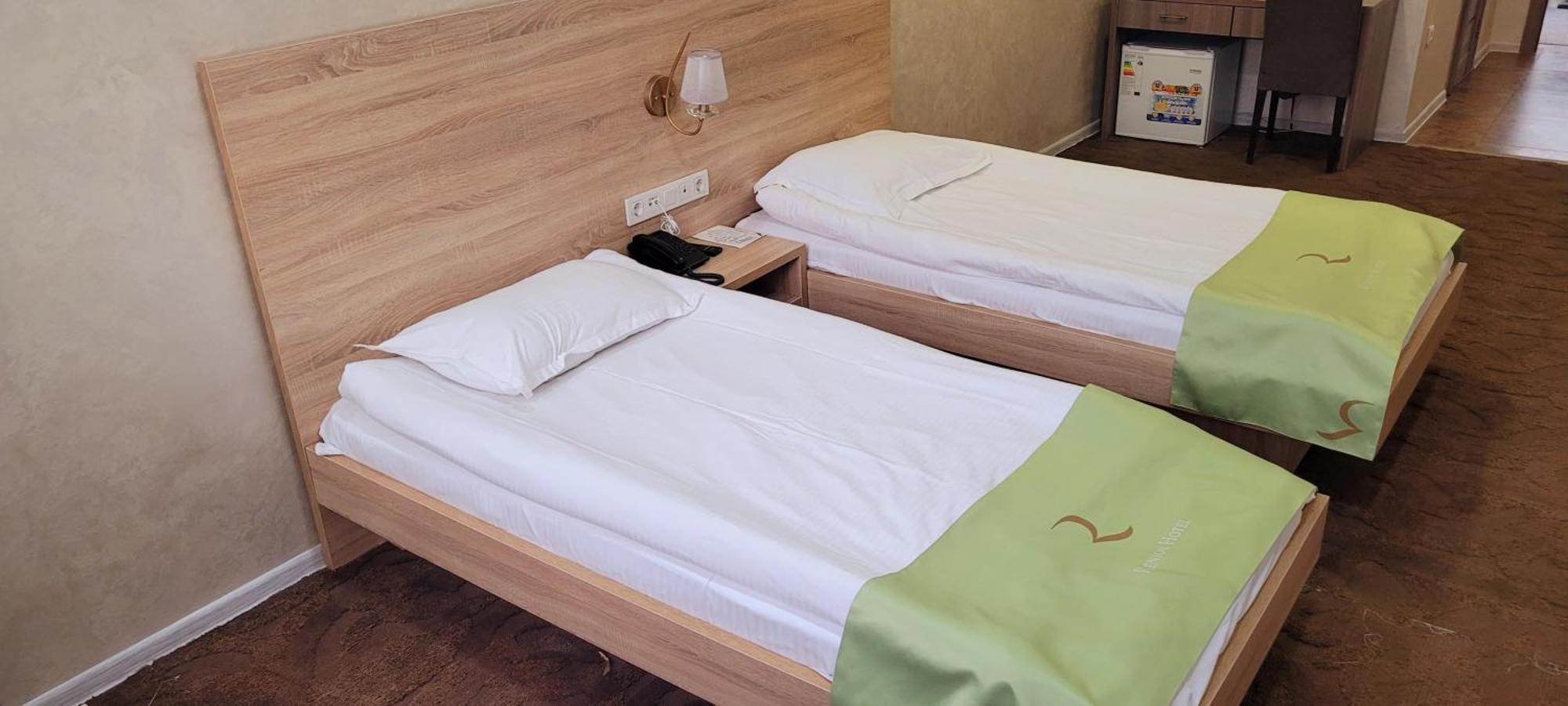 Renion Hotel Алма Ата Екстериор снимка
