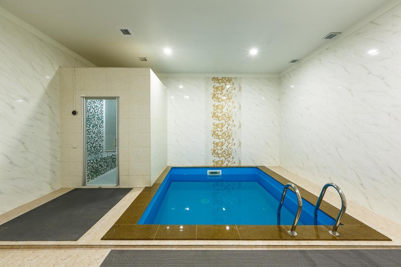 Renion Hotel Алма Ата Екстериор снимка